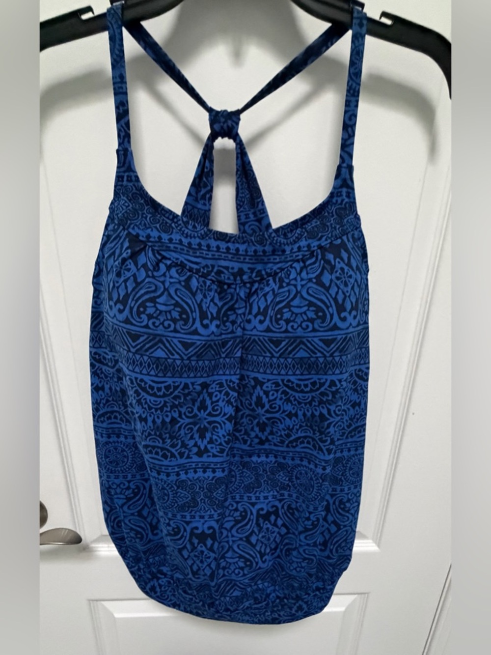 Lands’ End Women’s Blue & Black Tankini Top, Built in Bra, Size 12